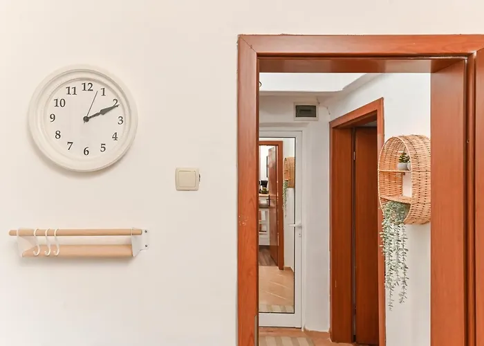 Cosy&art 1bd Next To Slaveykov Square By Flat Mаnager Sofia