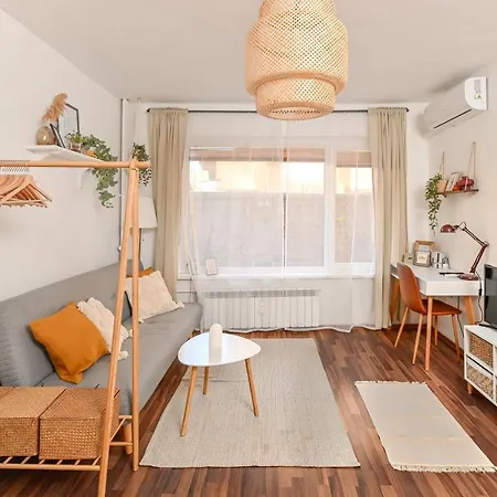 Apartmán Cosy&art 1bd Next To Slaveykov Square By Flat Mаnager Sofie