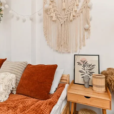 Cosy&art 1bd Next To Slaveykov Square Apartment