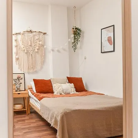 Apartmán Cosy&art 1bd Next To Slaveykov Square By Flat Mаnager Sofie